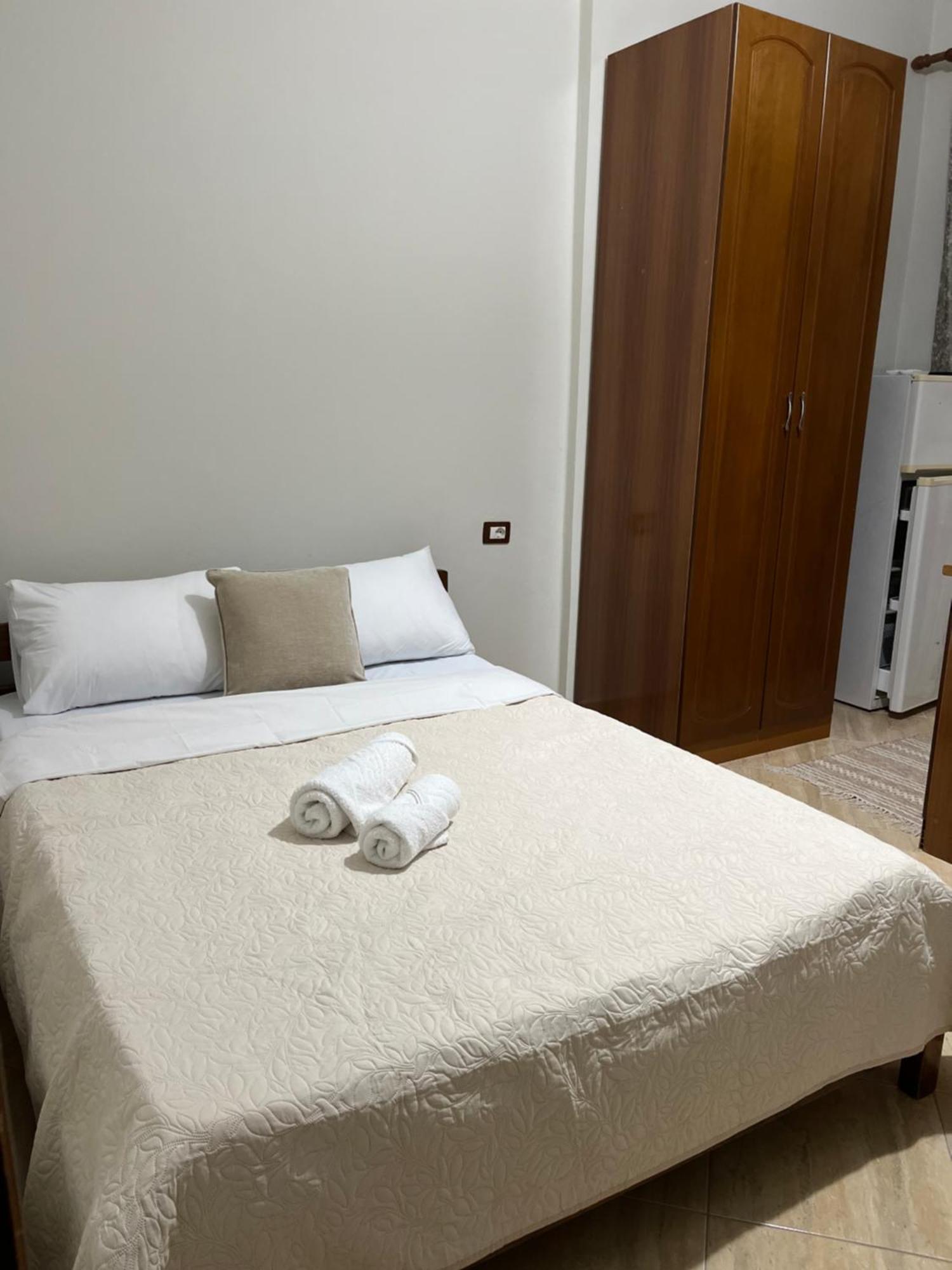 Cozy Rooms Durrës Buitenkant foto